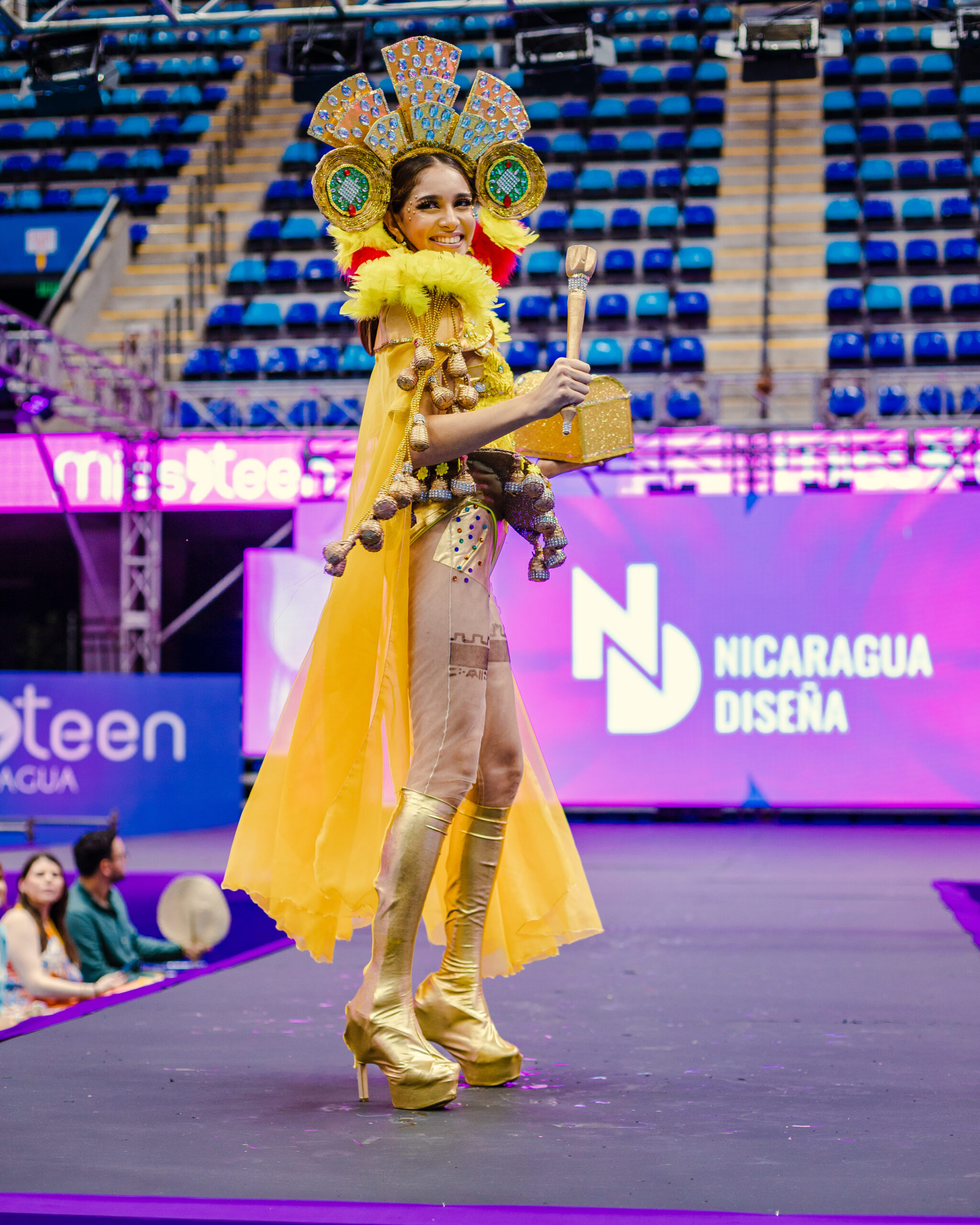 Pasarela de trajes de Fantasía Miss Teen Nicaragua 2022