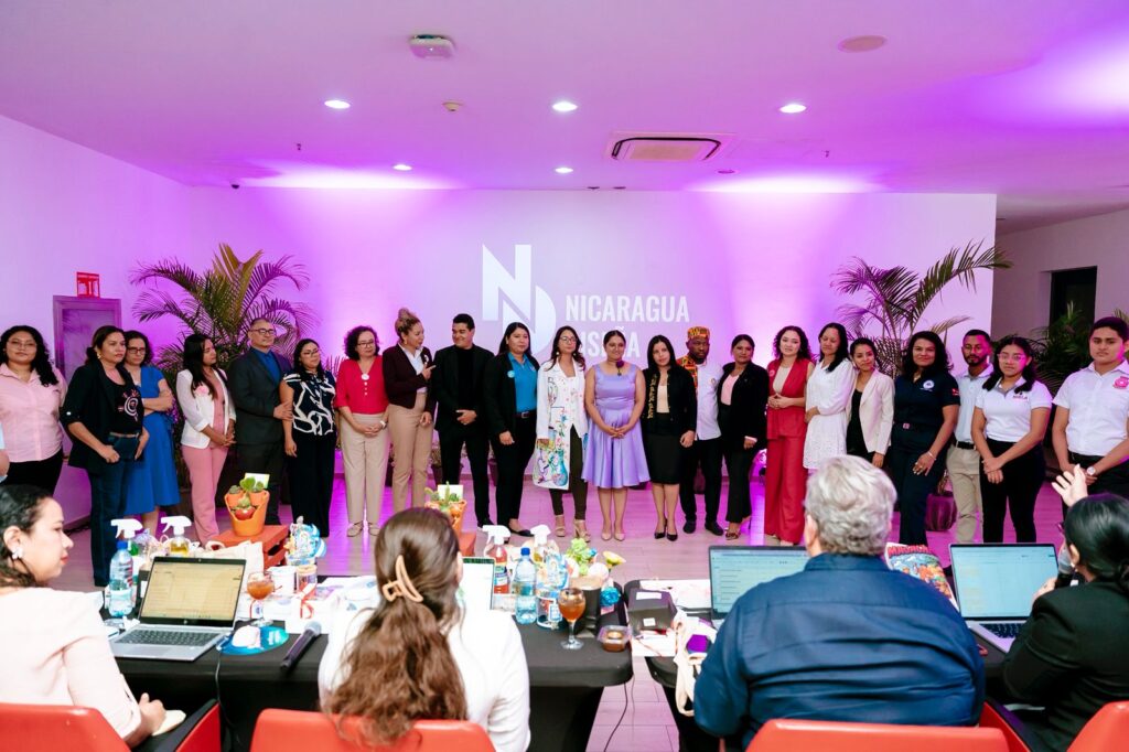 Nicaragua Diseña clausura con éxito la 5ta edición del Programa Emprendedor Creativo